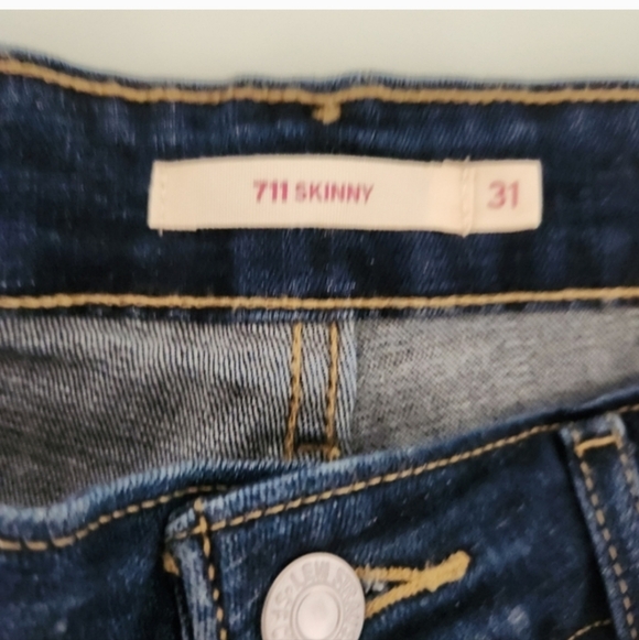 Levis Women's Blue Distressed Jeans - Picture 3 of 3